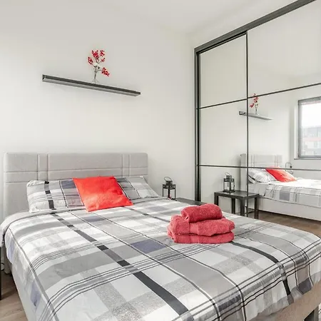 Apartmán Waterfront - Steps To Galerija Shopping Mall *